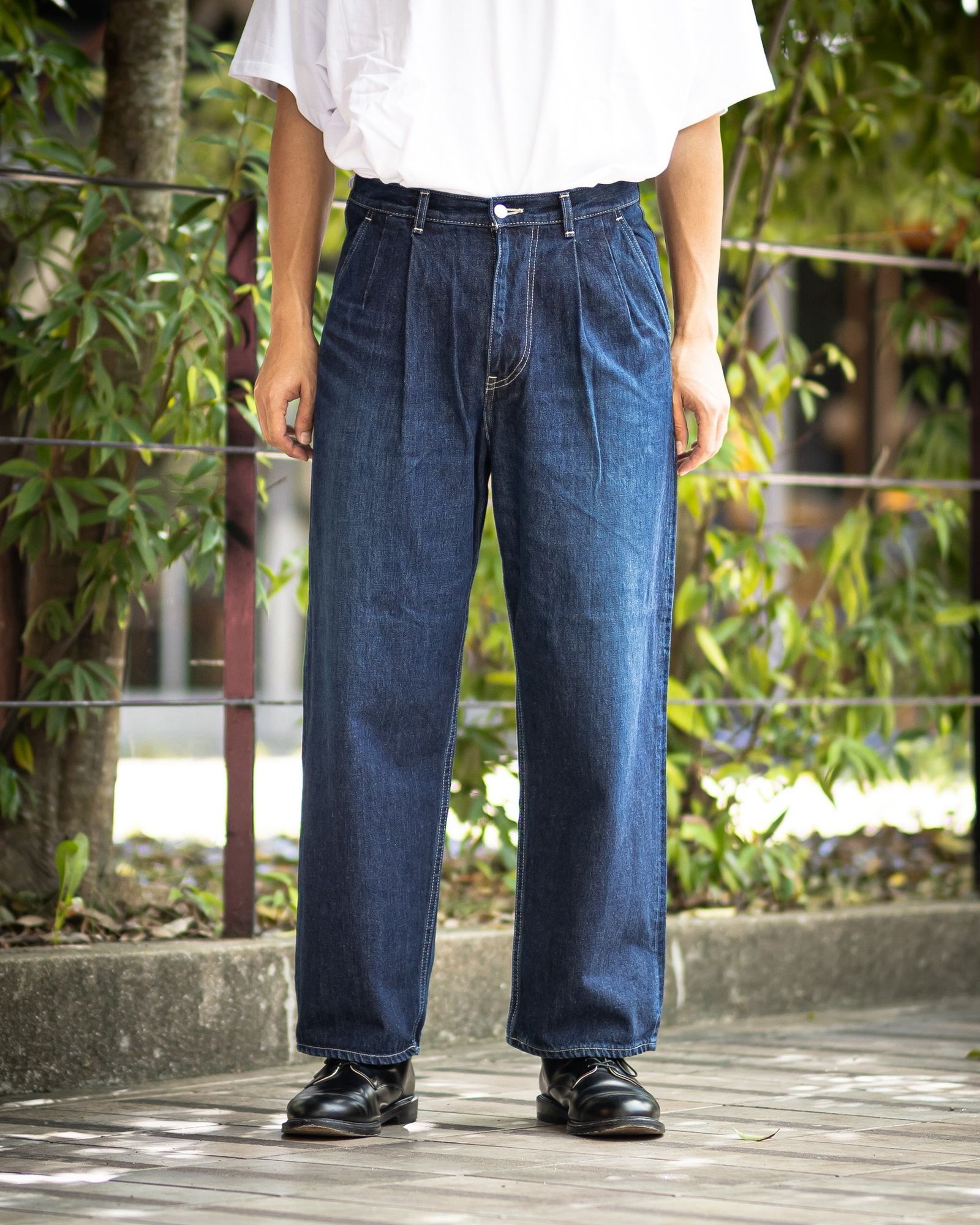 Graphpaper Selvage Denim Two Tuck Pants 7月25日(土)新作発売！