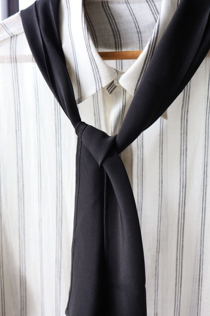 Yohji Yamamoto シルクロングスカーフ (HW-L12-403-1A26)BLACK☆7月8日(水)発売！