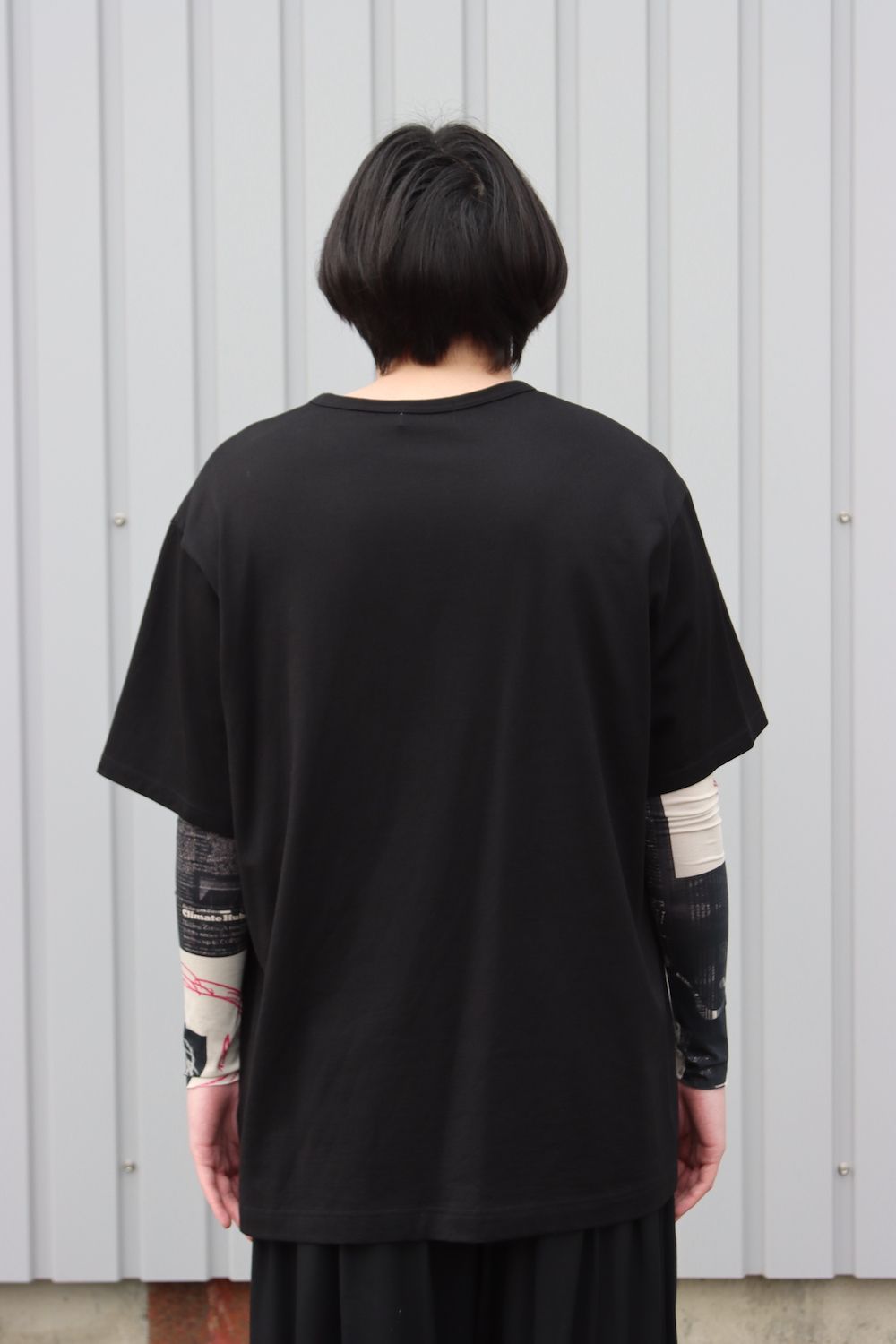 Yohji Yamamoto MAHABARA PLAIN STITCH WOMAN PRINT SHORT SLEEVES  style.2022.1.30 ※2月2日発売 | 2215 | mark