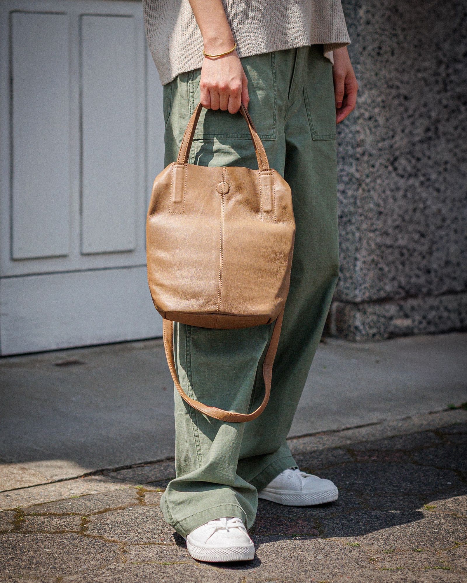 グラフペーパー 25SS新作Linen Solotex S/S Mock Neck Knit style.2025.4.26