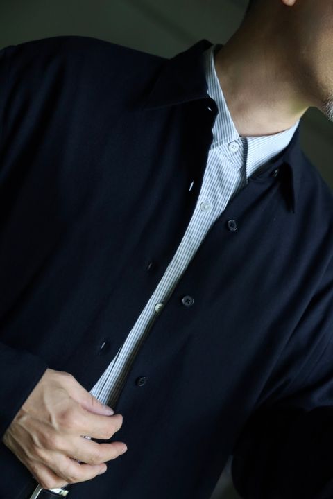 A.PRESSE Wool Regular Collar Shirtスタイル