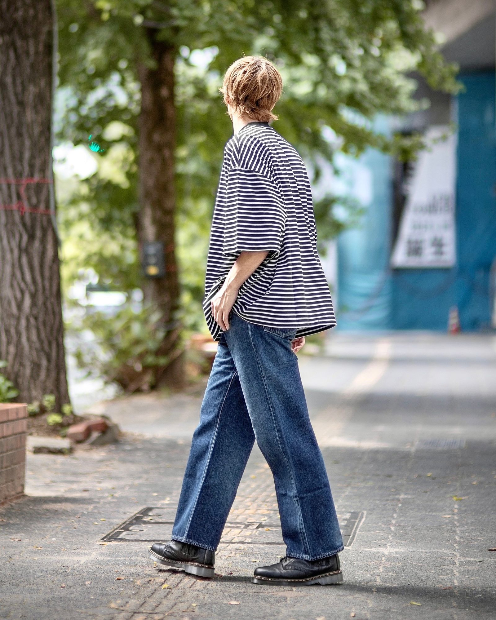 イズネス BALLOON STRIPES T SHIRT style
