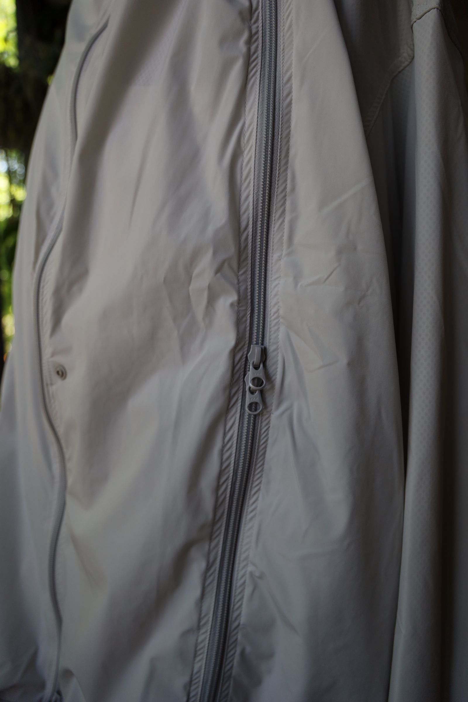 is-ness イズネス24SS TECHNICAL VENTILATION JACKET(24SS_08_1006JK04)LIGHT GRAY