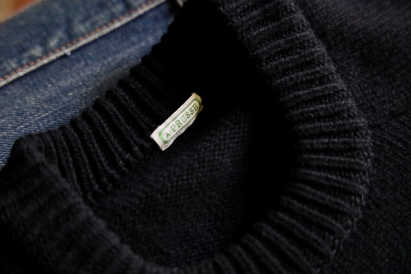 アプレッセ Pullover Sweater(24AAP-03-09K)BLACK