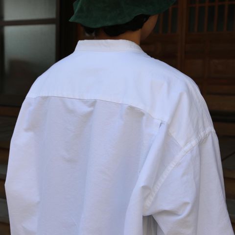 Graphpaper Oxford Oversized Band Collar Shirt(GM211-50137B) style. 2021.04.18.