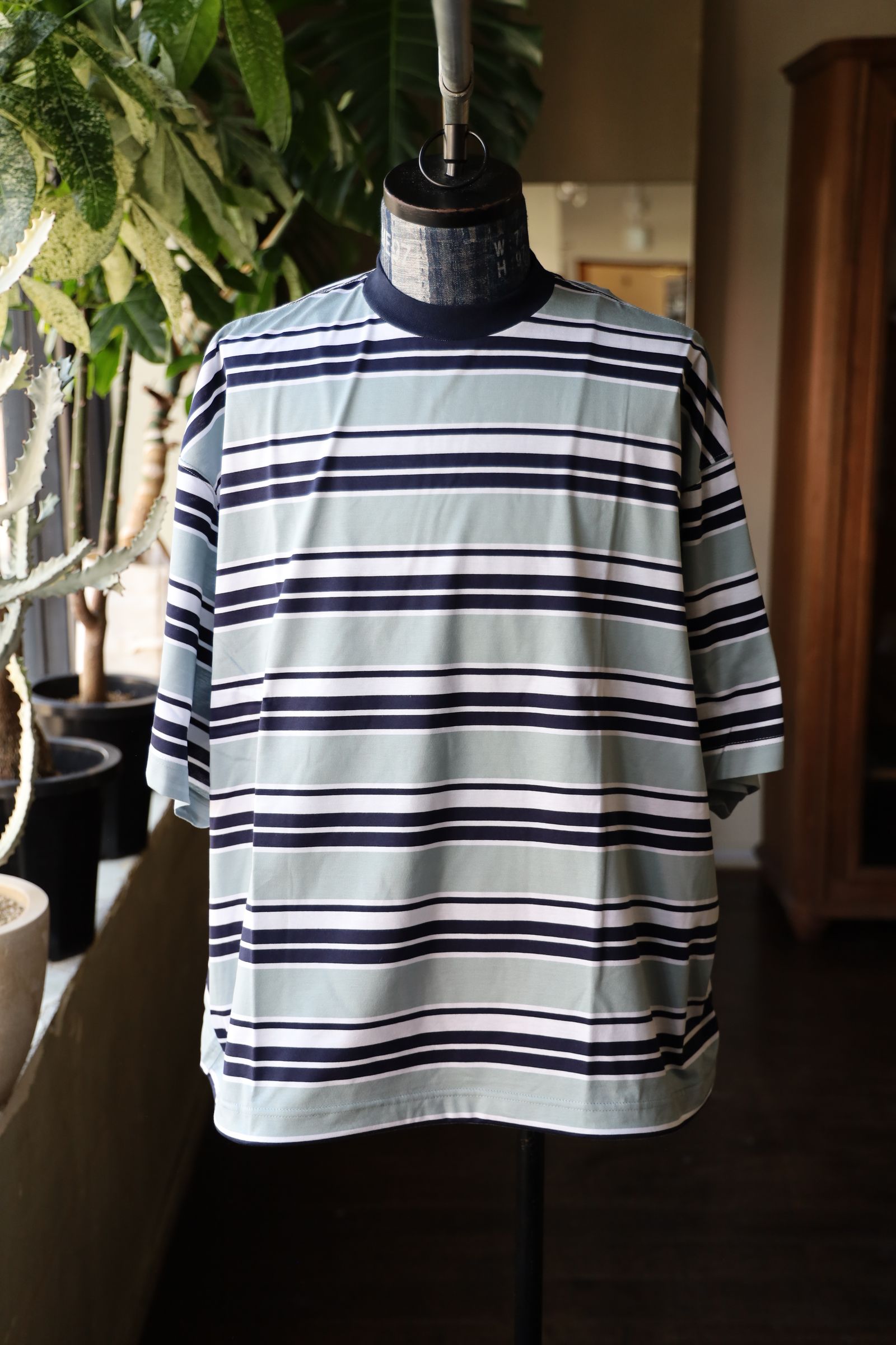 is-ness - イズネス25SS BALLOON BORDER T-SHIRT