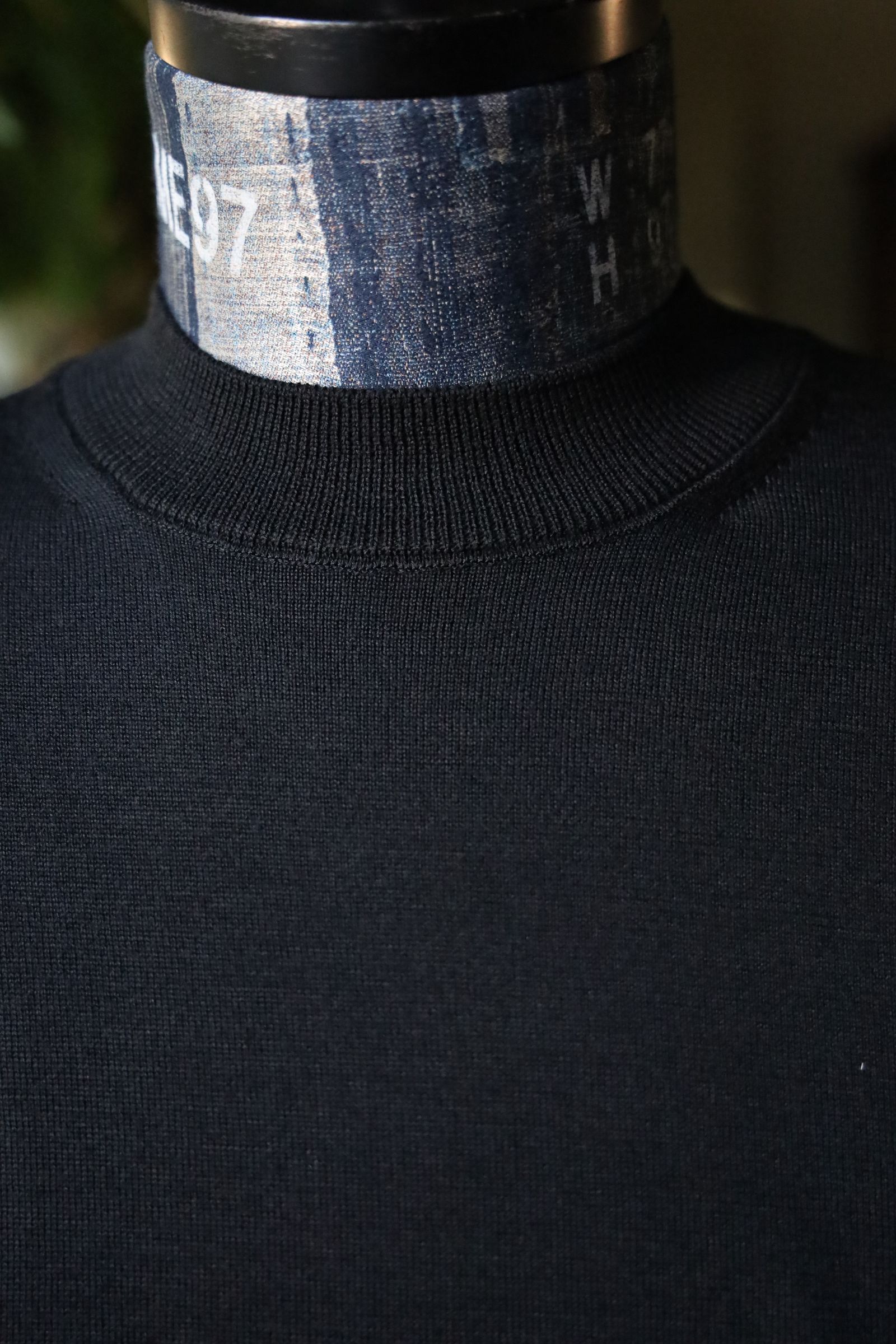 コムデギャルソンオム24AW 梳毛エステル天竺プルオーバー(HN-N001-051)BLACK