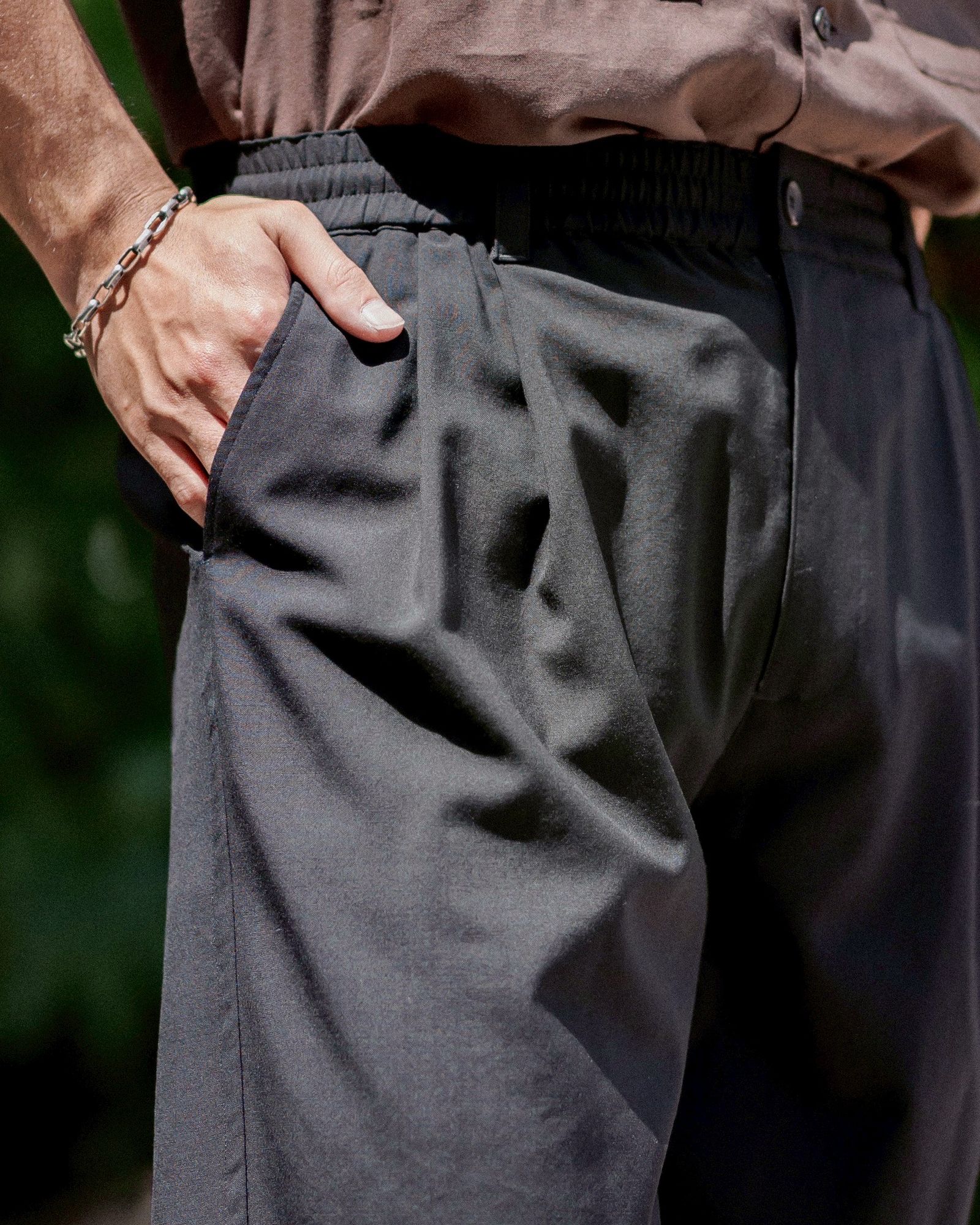 YOKE GARMENTDYED COTTON SILK TWILL OPEN COLLAR SHIRT 新作発売！