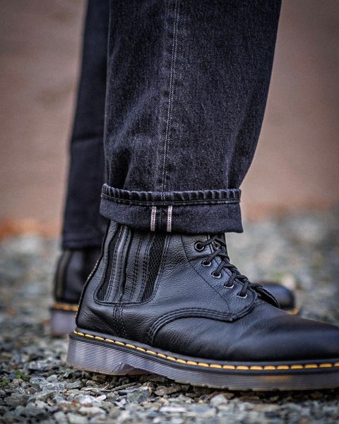 グラフペーパー Selvage Denim Five Pocket Tapered Pants(DARK FADE BLACK) 1月18日(土)新作発売！