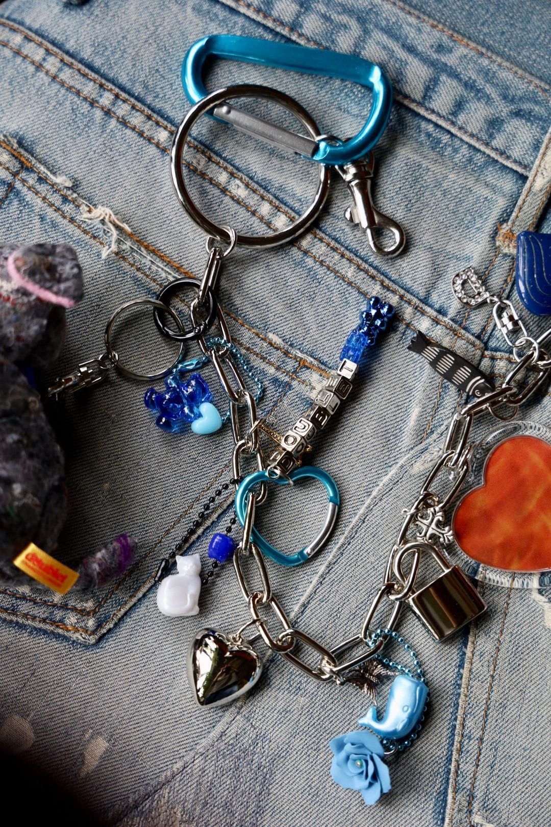 ミュージシャン Doublet KEY CHAIN WITH DOG DOLL / BLU Doublet KEY CHAIN WITH DOG DOLL / BLU - メルカリ