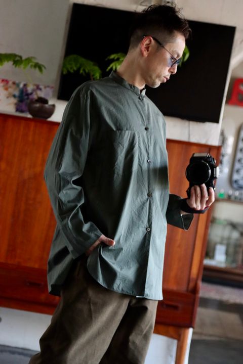 blurhms Stand-up Collar Washed Shirt "DARK SAGE"style.2022.1.11.