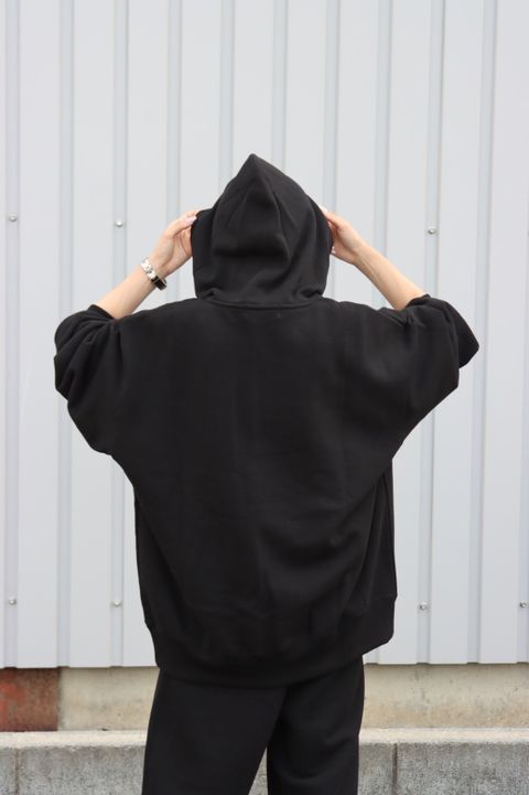 UNIVERSAL PRODUCTS YAAH HALF ZIP SWEAT HOODIE style.2022.9.11