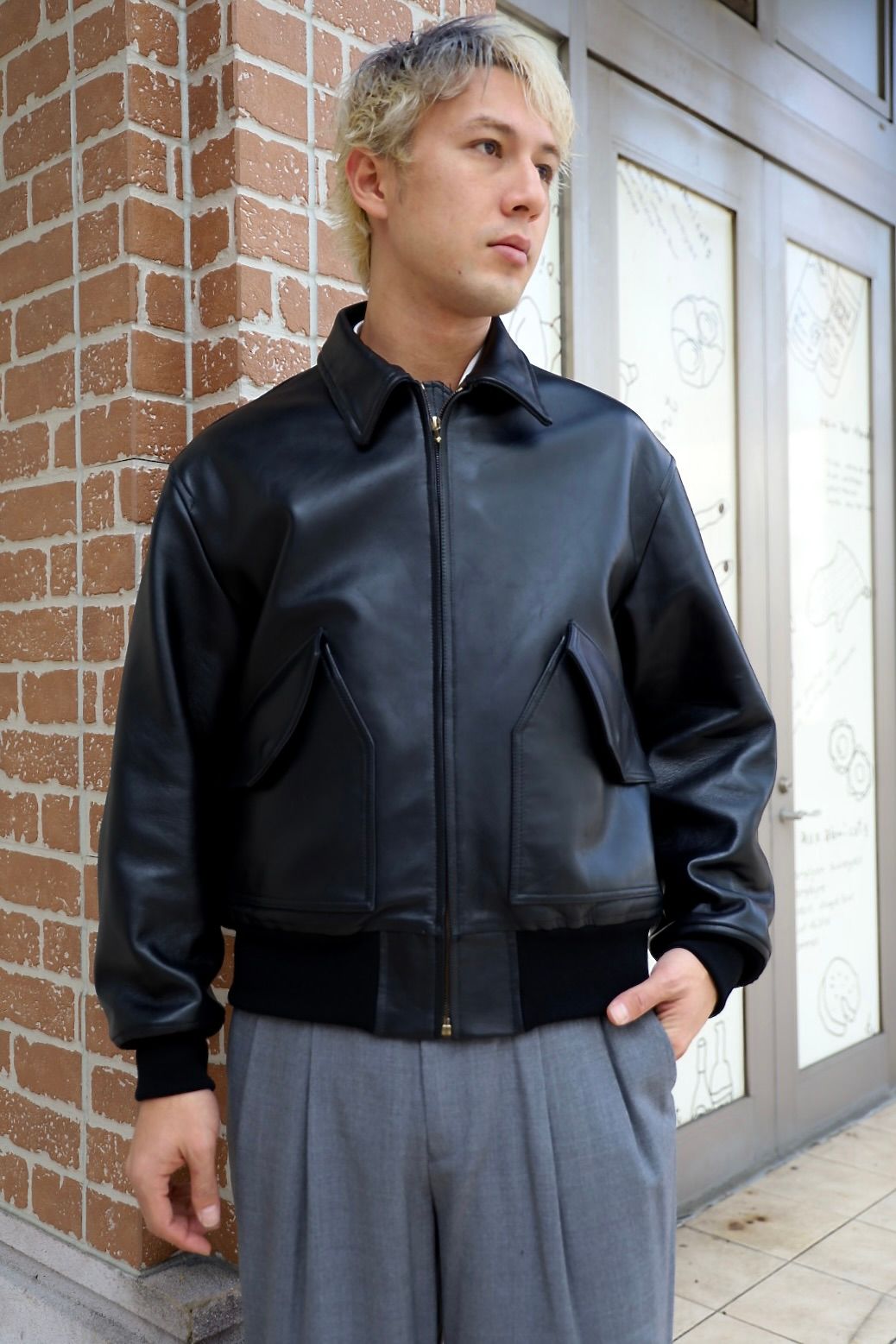 A.PRESSE Leather CWU-45 Flight Jacketスタイル