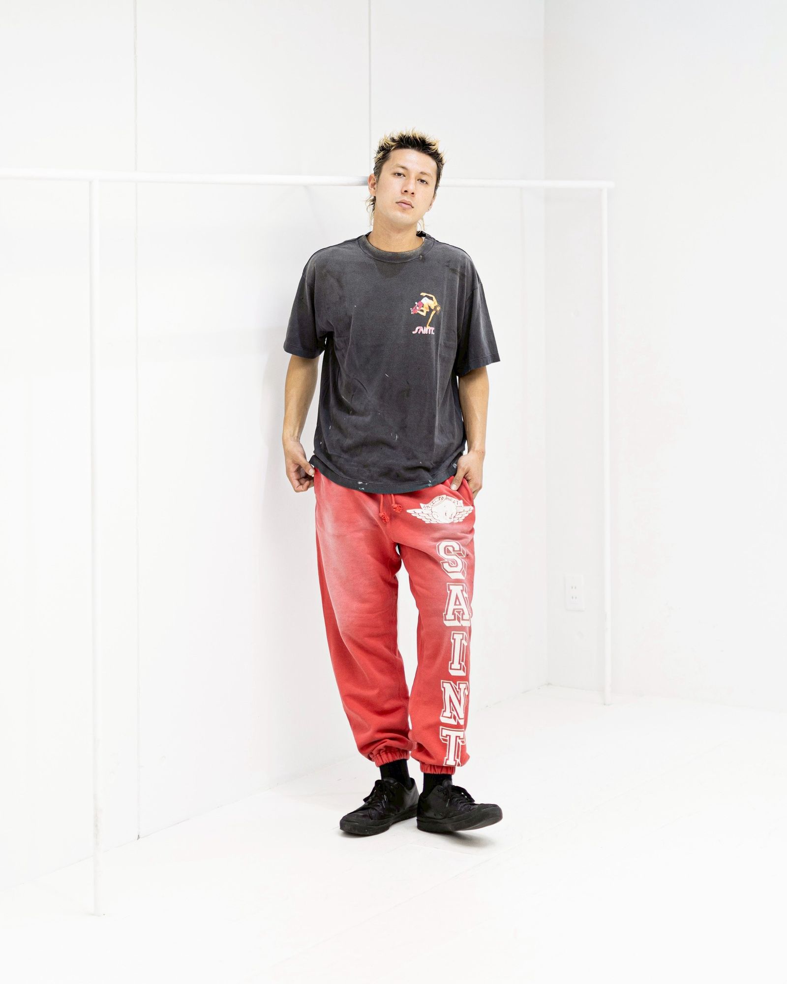 SAINT Mxxxxxx SKATE SS T-SHIRT スタイル！