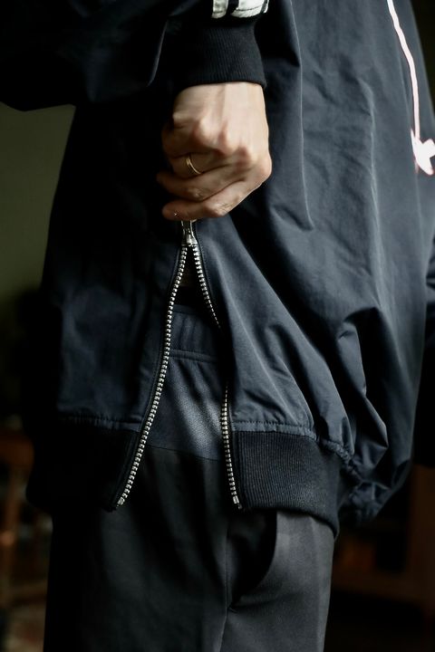 ©SAINT M×××××× NYLON PULLOVERスタイル