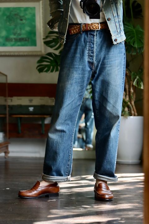 A.PRESSEデニム Washed Denim Wide Pantsスタイル