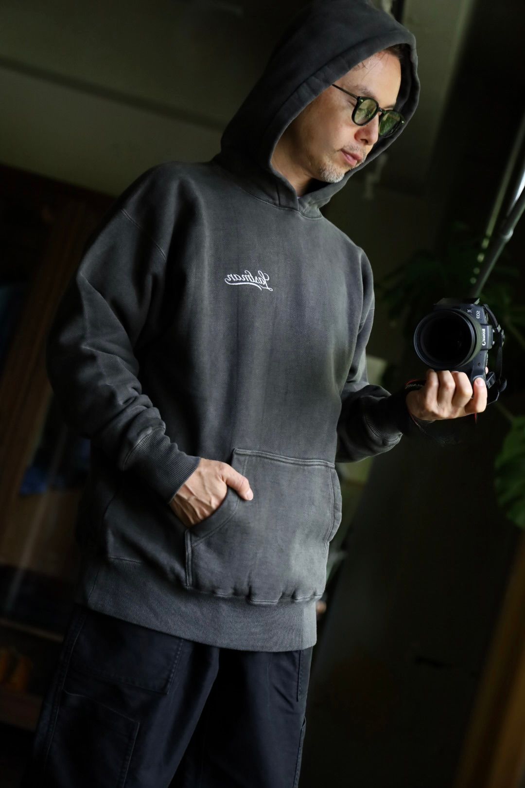 LASTMAN 24AW ラストマン大久保篤志 PRINTED HOODIE "ANGEL"スタイル