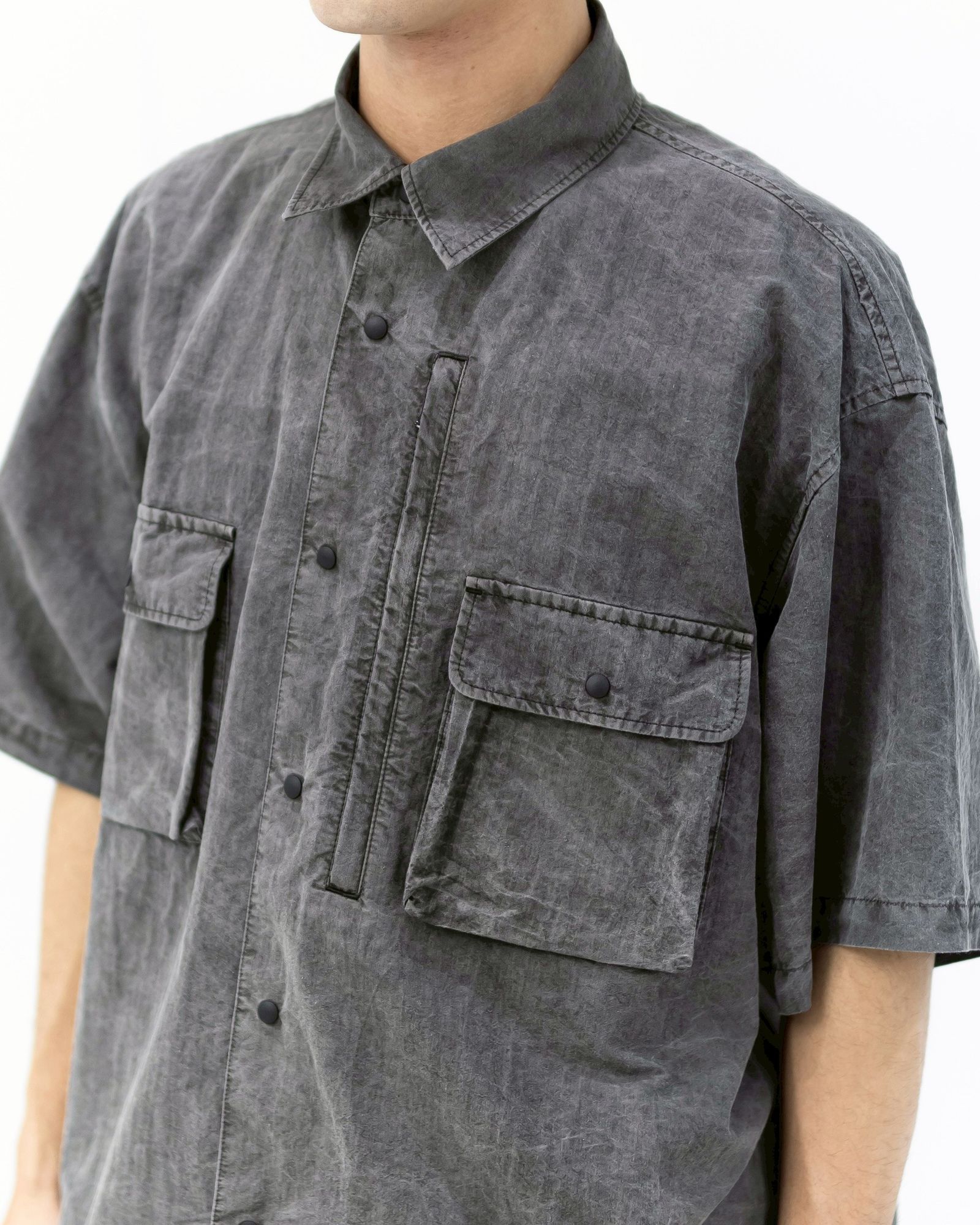 イズネス 26SS シャツ Pigment-Dyed Short-Sleeve Shirt(26SS_09_1008SSSH04-1) BLACK ☆新作発売！