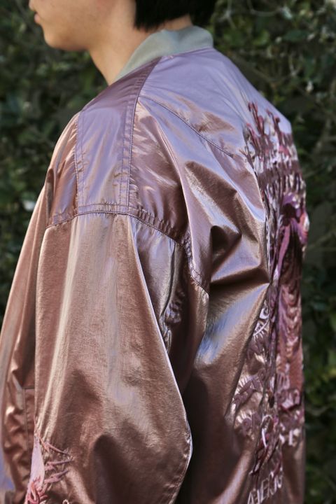 doublet GRADATION CHAOS EMBROIDERY BLOUSON(21SS11BL117) style.2021.1.31.