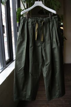 イズネス23SS バルーンイージーパンツ BALLOON EZ PANTS(28PT01T01-1)KHAKI☆2月23日(木)発売！