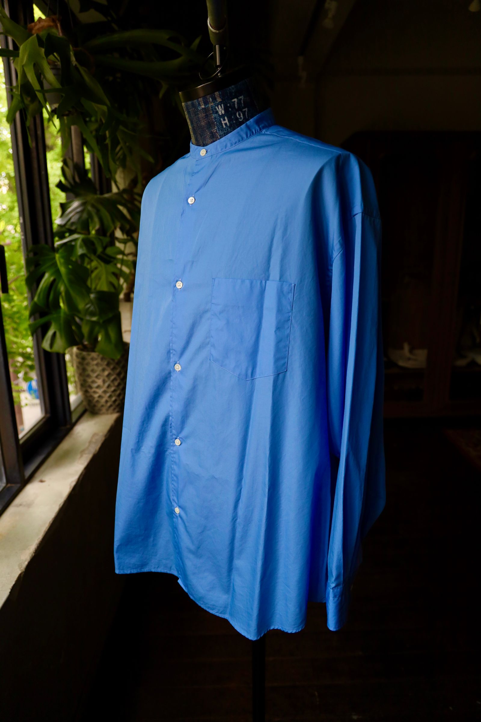 グラフペーパー シャツ Broad L/S Oversized Band Collar Shirt(BLUE)