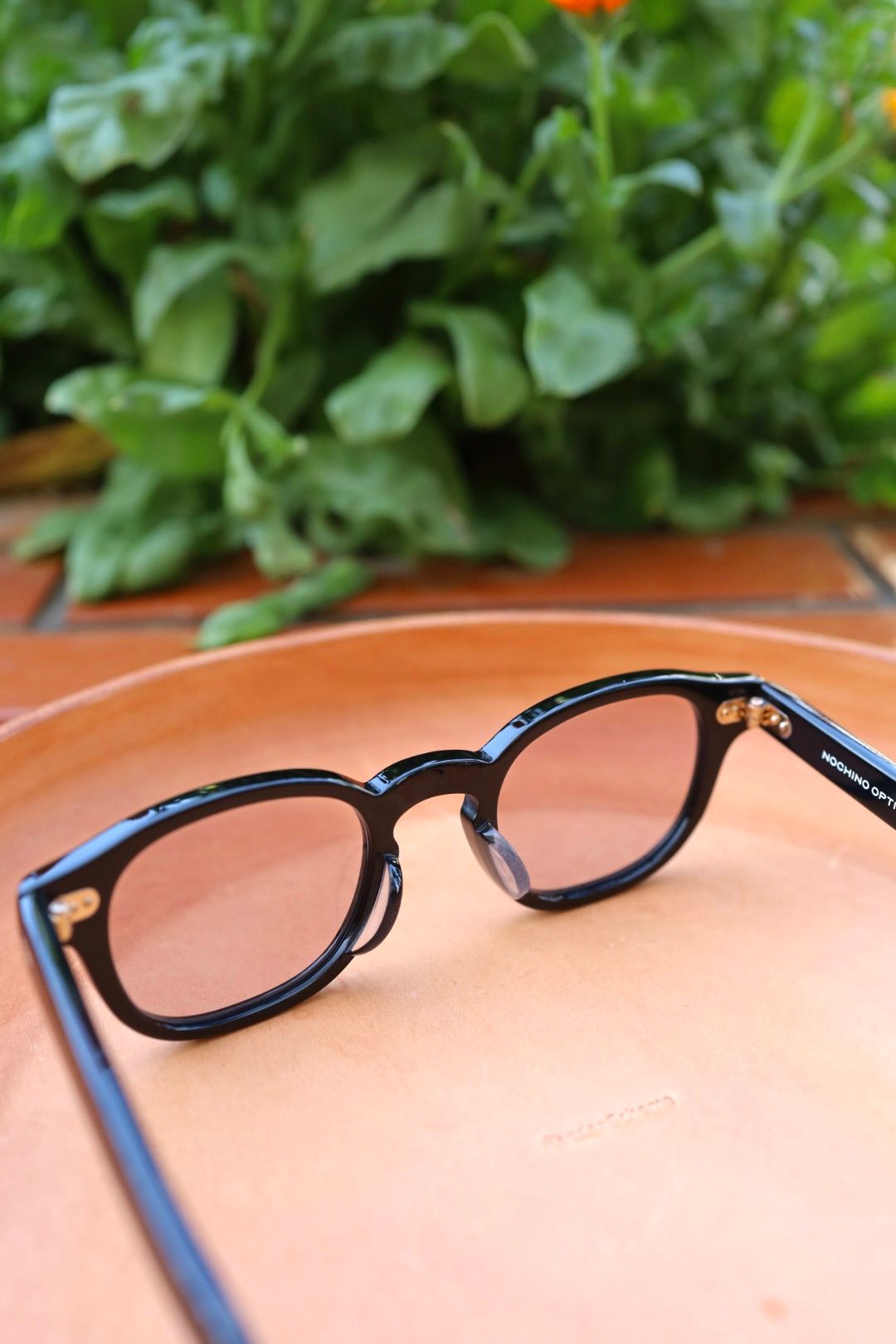 ノチノオプティカル NOCHINO-N1 #44. GLOSS BLACK × SAKURA to D.GREY(調光モデル)☆4月18日(土)発売！