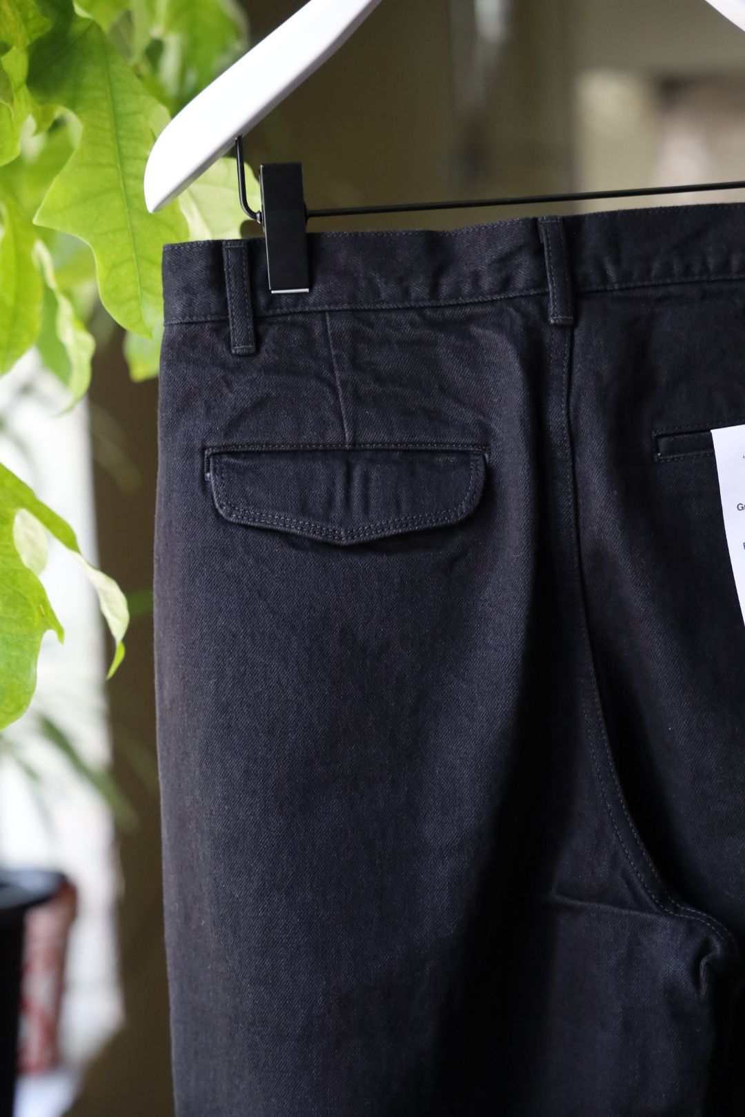 グラフペーパー25AW Selvage Denim Two Tuck Pants(GU253-40061RB)BLACK_WASHED☆7月26日(土)発売！