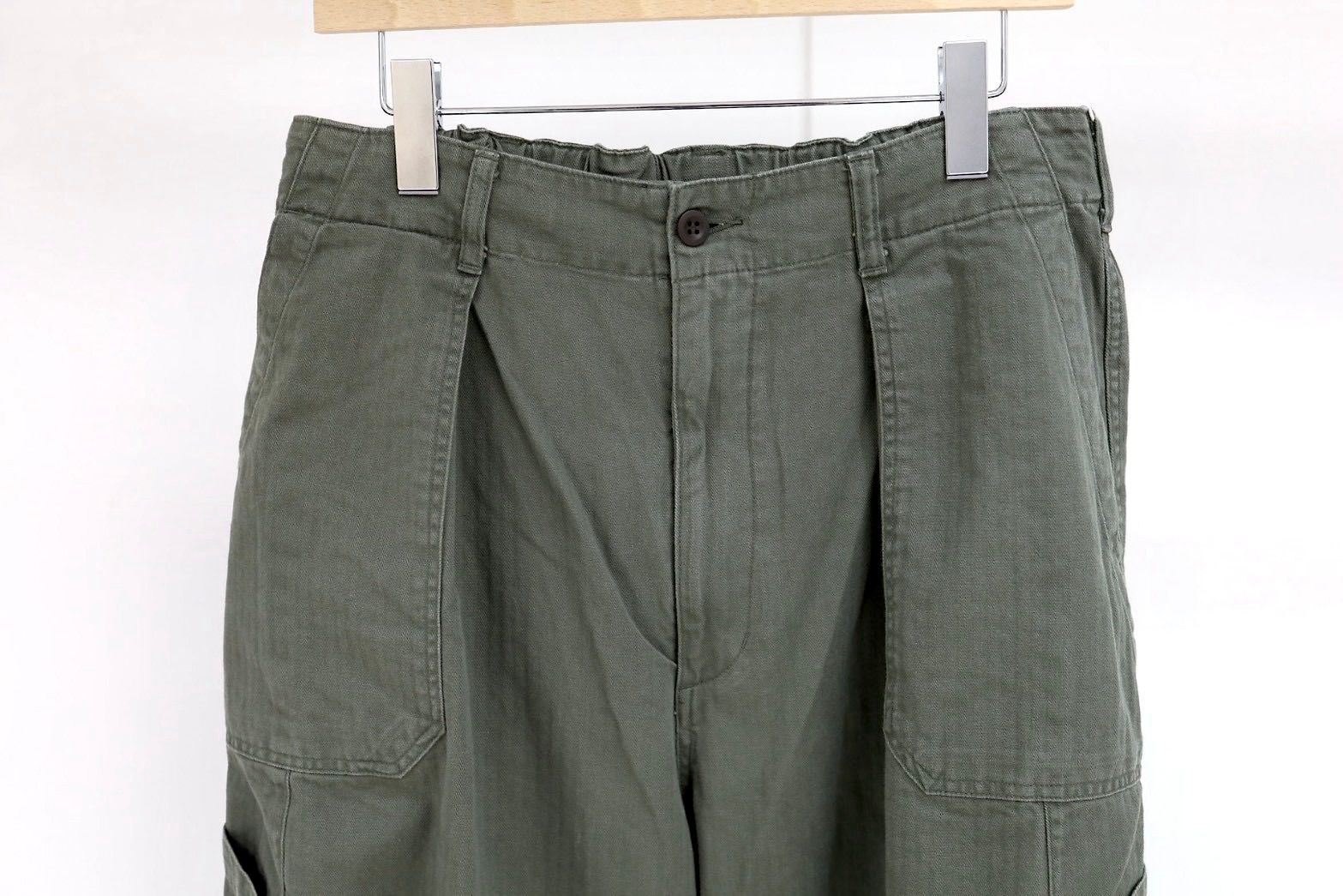 イズネス26AW NU Balloon EZ Pants(26AW_28_1008AWPT02)KHAKI☆8月29日(土)発売！