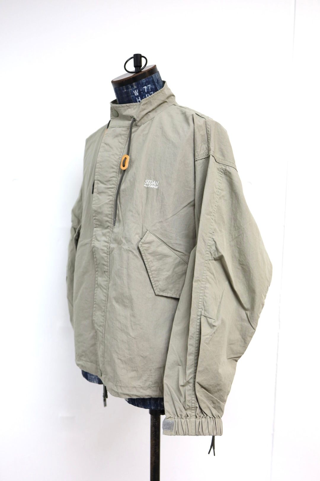 セダンオールパーパス 26SS Stand Collar Jacket(SD26S-JK05)Alpha Green