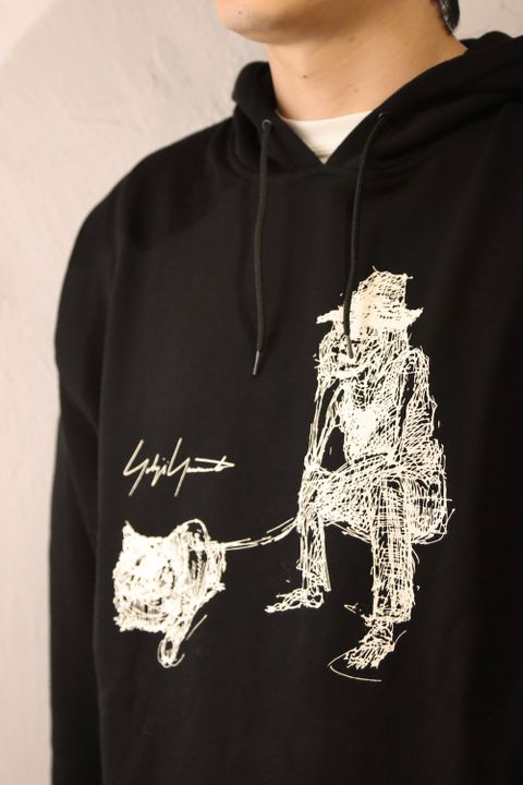 Yohji Yamamoto×New Era 朝倉優佳 山本耀司&愛犬フーディー style.2021.11.14.