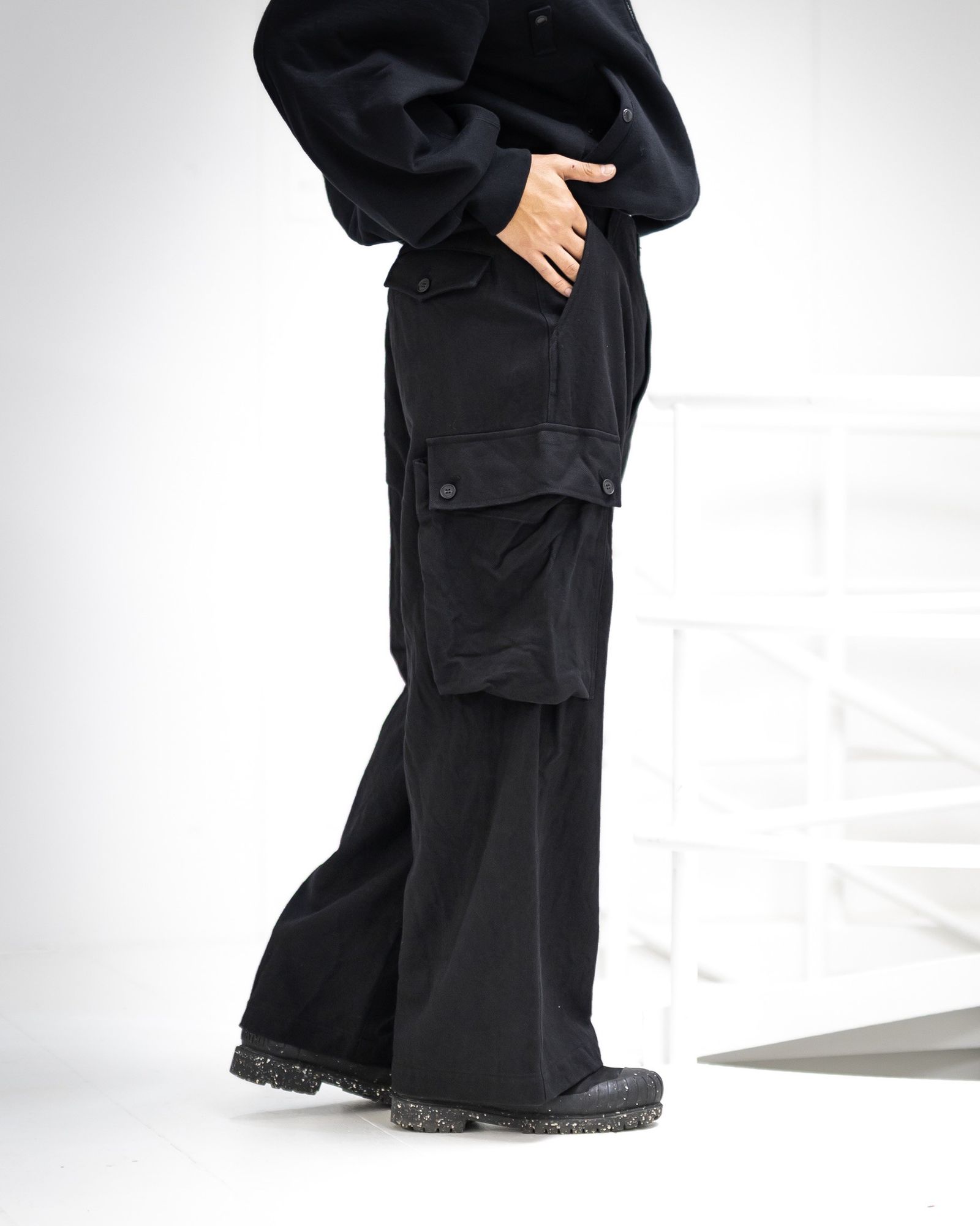 コムデギャルソンオム25FW 綿ウールアーミーサージパンツ(HP-P036-051)BLACK☆11月1日(土)発売！
