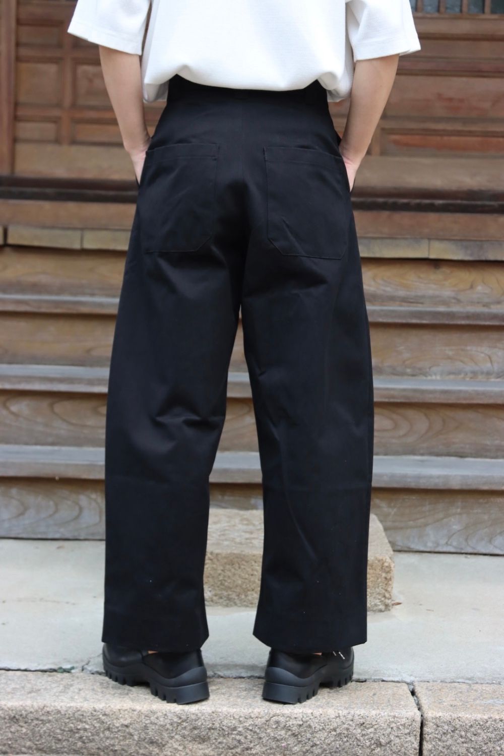 STUDIO NICHOLSON DEEP PLEAT VOLUME PANTS style. 2022.08.10.