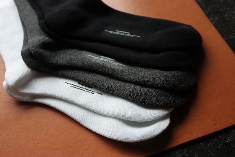 グラフペーパー 3パックソックス Graphpaper 3-Pack Socks (MONOTONE)