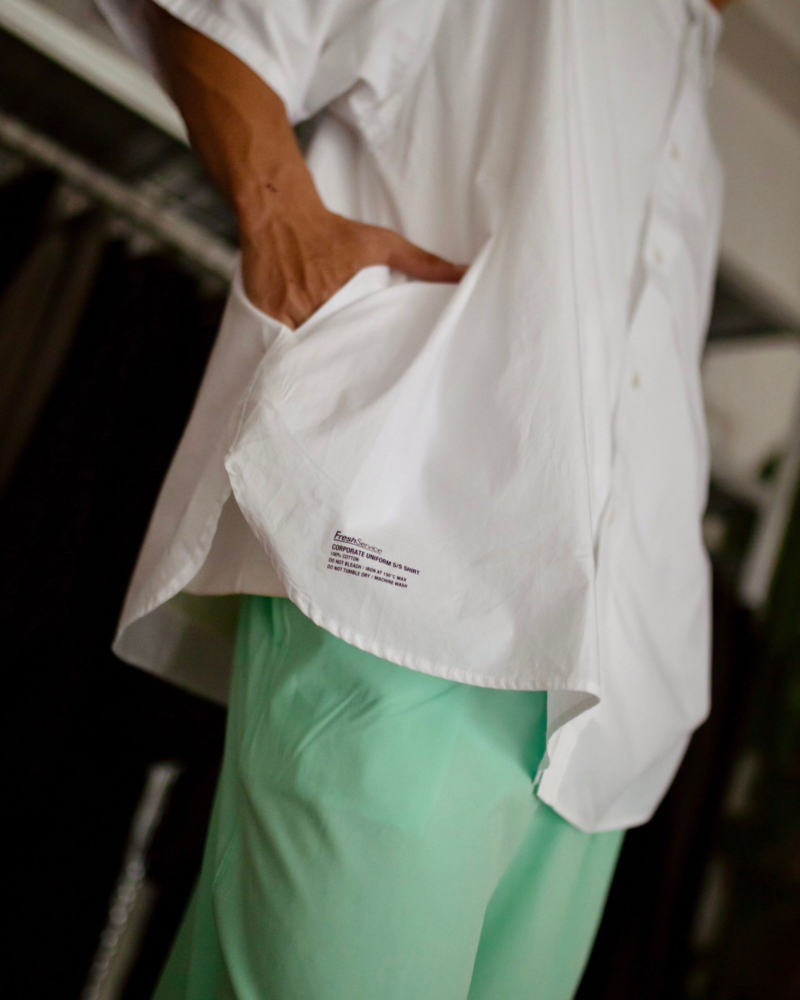 FreshService SPOT CORPORATE UNIFORM S/S SHIRT(WHITE) style 2024.6.28