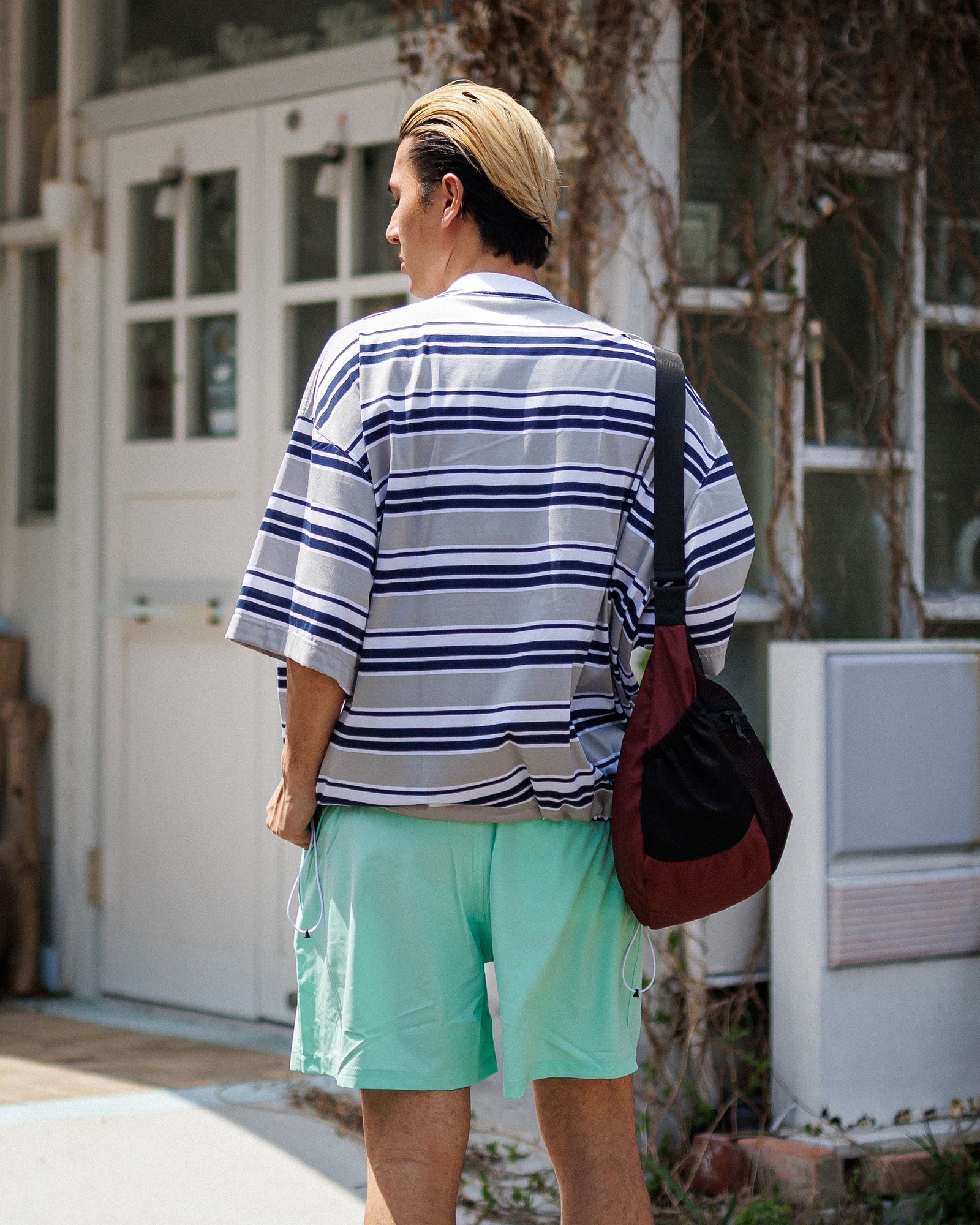 イズネス25SS BALLOON BORDER T-SHIRT(25SS_04_31SSSH05-2)GRAY×WHITE×NAVY