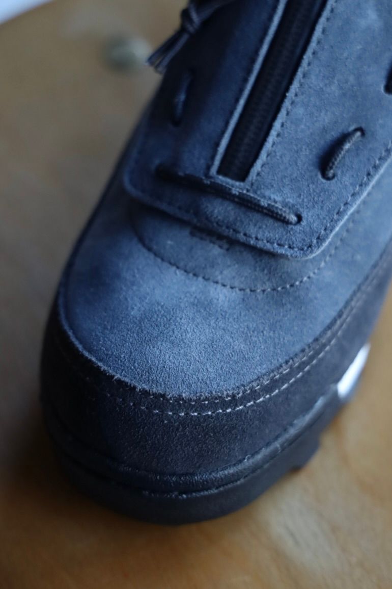 イズネス 25AW FLOW-MID SHOES is-ness×SUICOKE(25AW_40_1007AWSHOES01)GRAY×CHARCOAL☆新作発売！