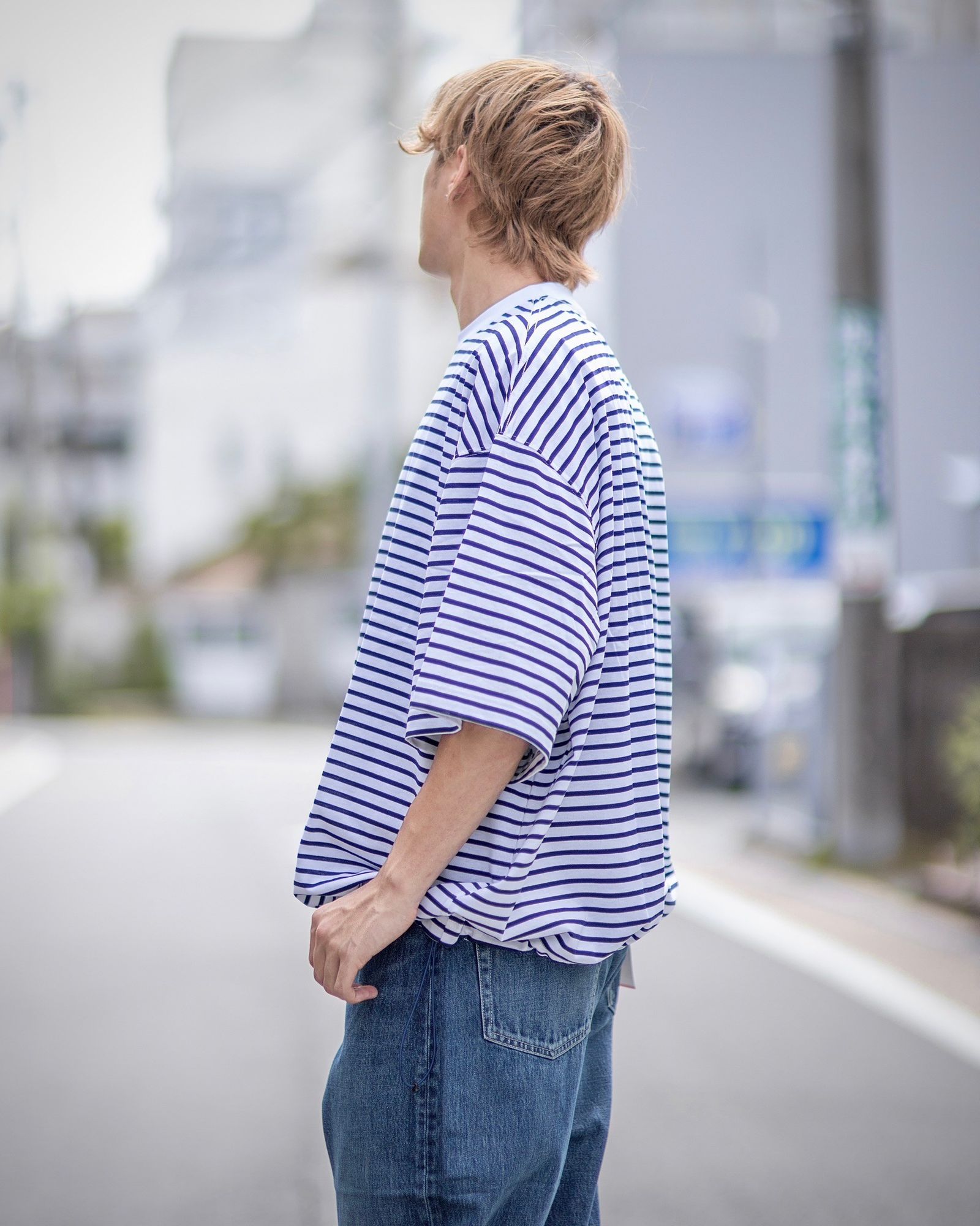 イズネス BALLOON STRIPES T SHIRT style
