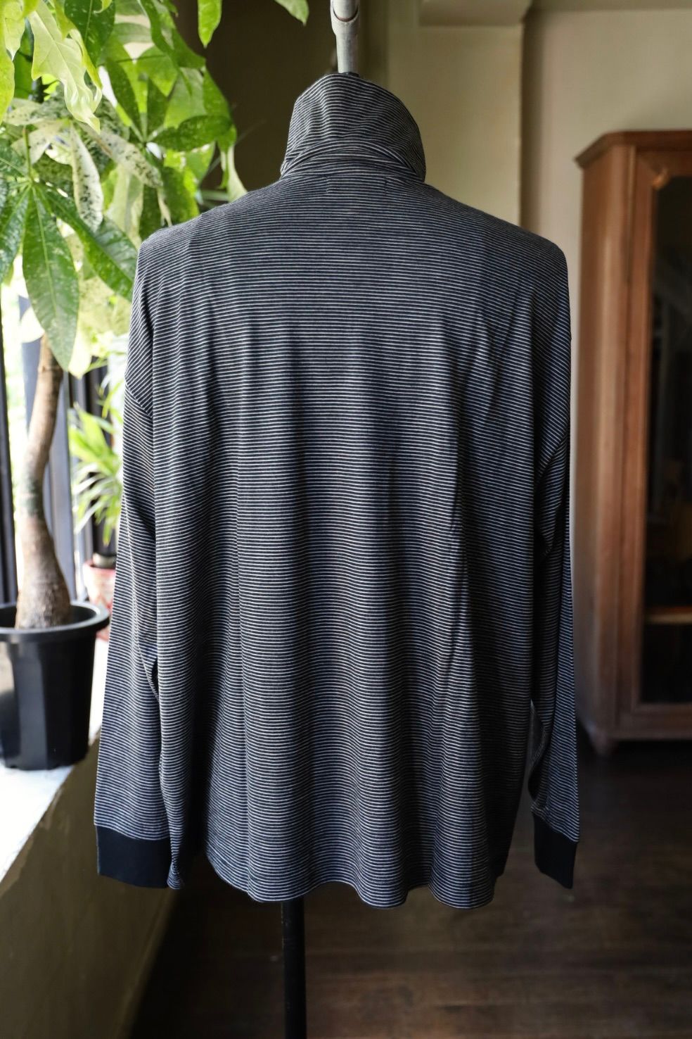グラフペーパー 25AW Wool Border L/S Turtle Neck Tee(GU253-70231B)BLACK×GRAY☆9月6日(土)発売！