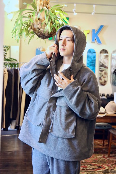 S.F.C 新作FLEECE HOODIE JACKET"CHARCOAL"スタイル