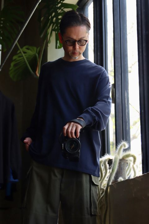A.PRESSE Cashmere Blend L/S T-Shirt"NAVY"スタイル