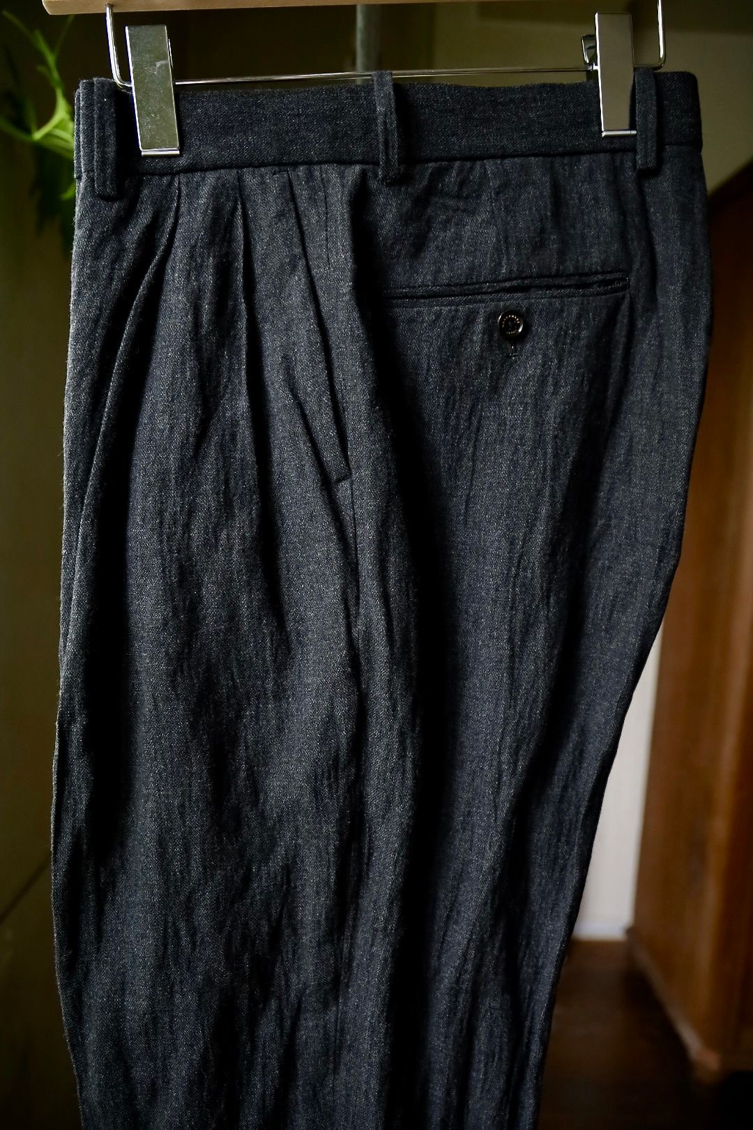 マーカウェア 26AW DOUBLE PLEATED  TROUSERS(A26C16PT01C )SUMIKURO☆新作発売！