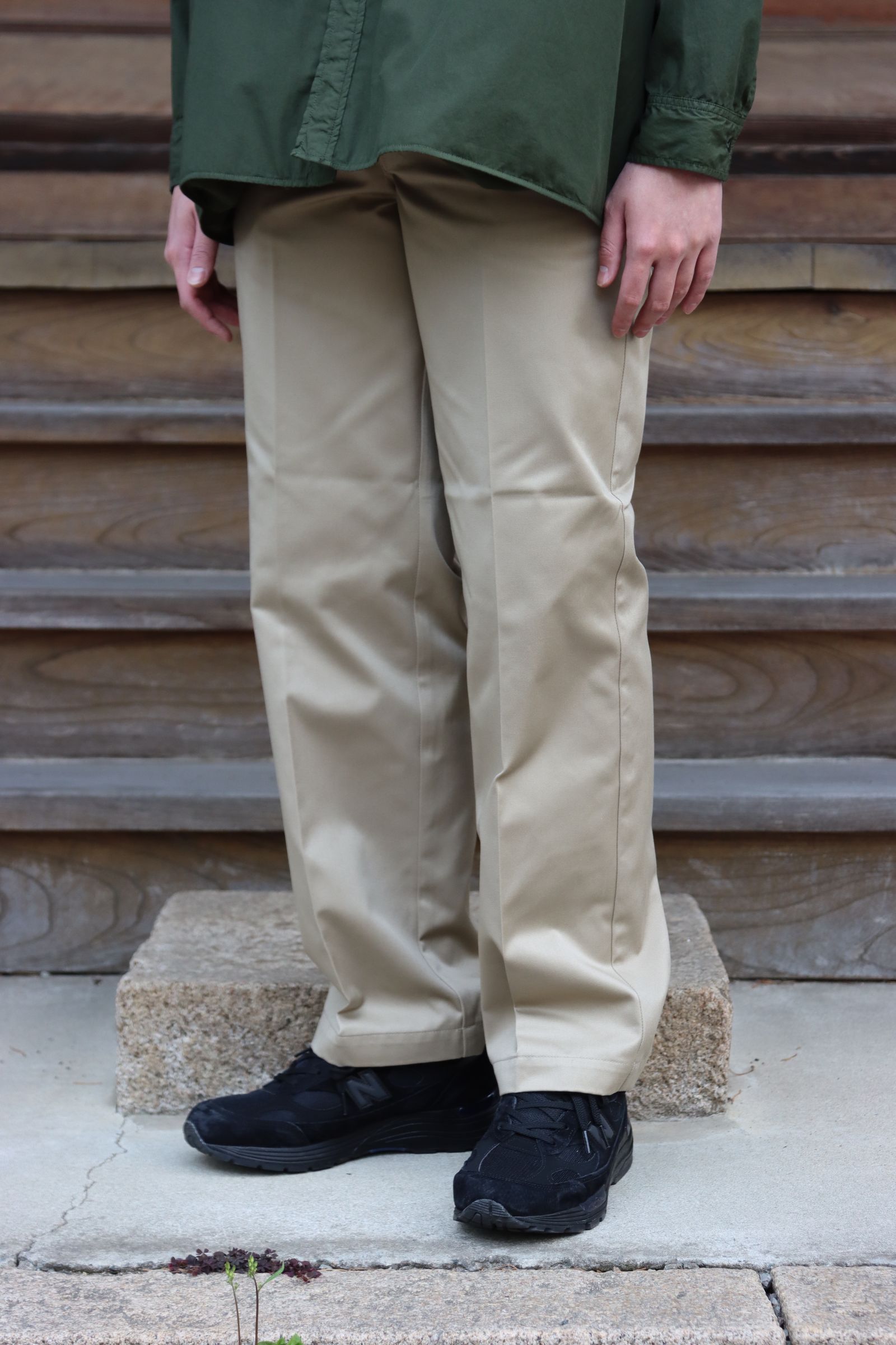 Graphaper Garment Dyed Poplin Fatigue Shirt style.2022.4.2.