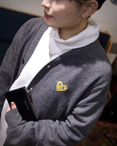 プレイ コムデギャルソン新作 PLAY CARDIGAN style.2023.12.16