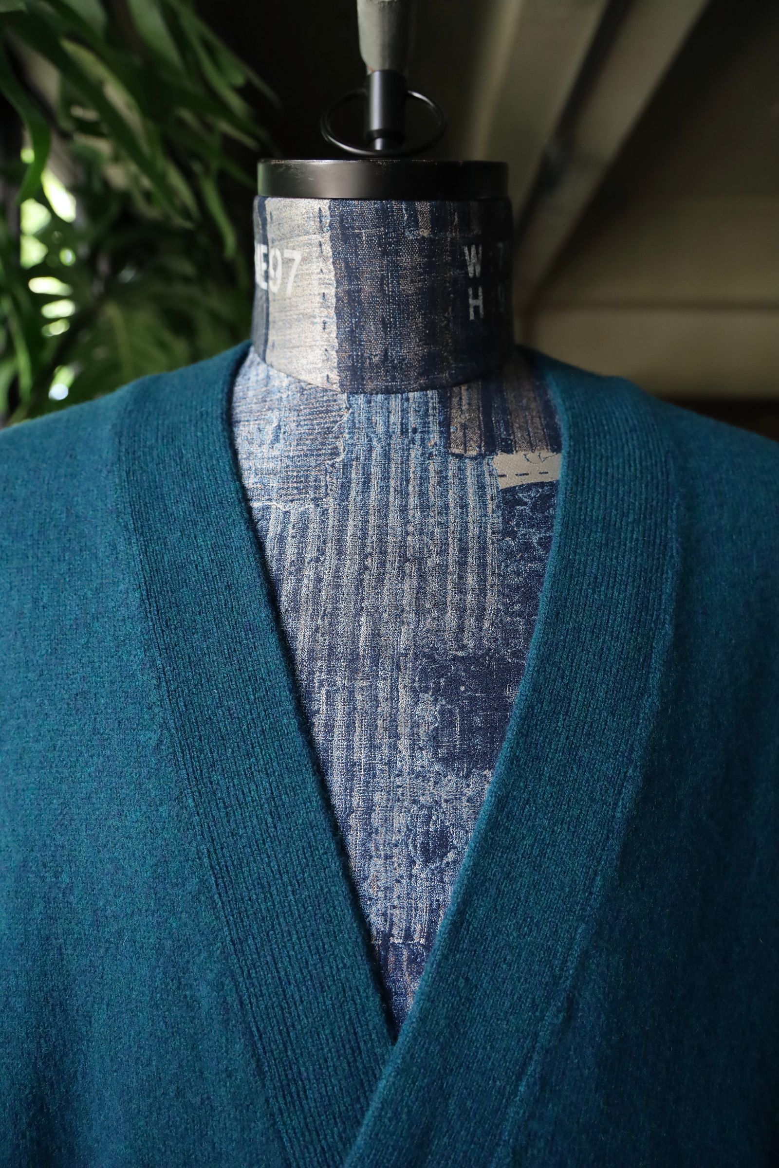 ヨーク24FW PAINTED ELBOW PATCH CARDIGAN(YK24FW0821S)PEACOCK