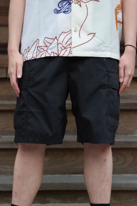 KHOKI B shirt(22SS-B-04) style. 2022.03.21.