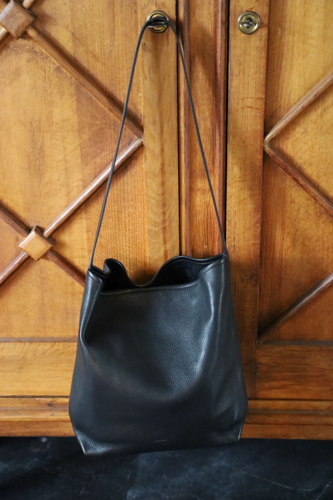 エンダースキーマ バッグ twist shoulder large(zw-b-tsb)black