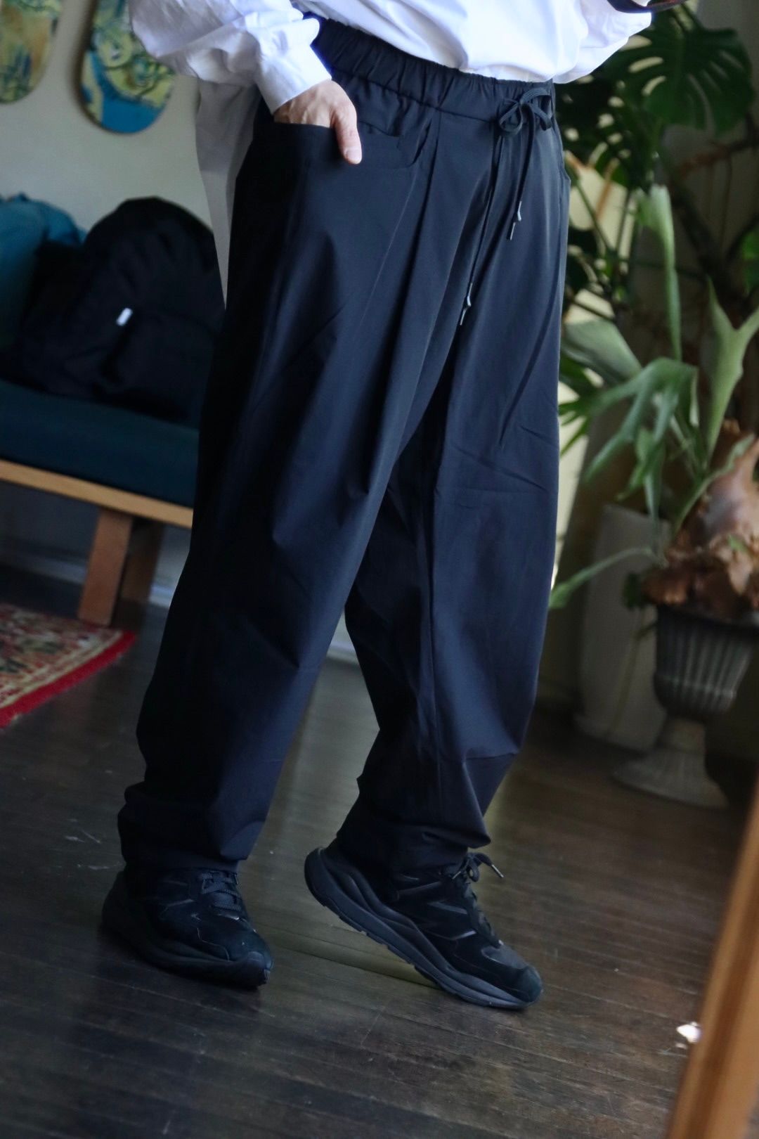 S.F.C WIDE TAPERED EASY PANTS(NYLON)Navy-
