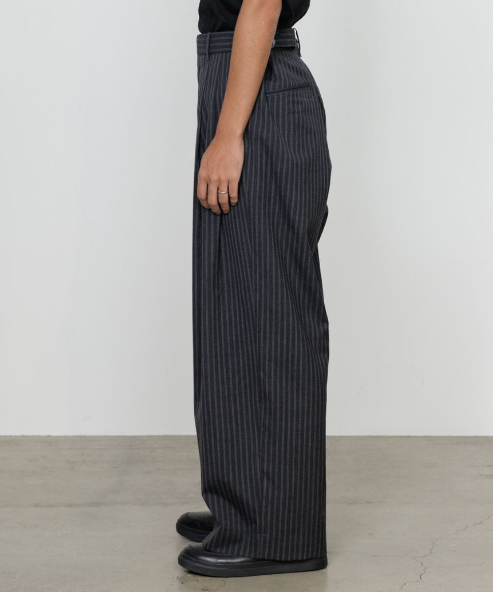 marka 26SS TWO TUCK BAGGY TROUSERS(M26A11PT02C)GRAY STRIPE☆新作発売！