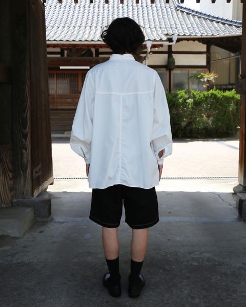Graphpaper Garment Dyed Poplin Umbrella Yoke Shirt(GM211-50032) style. 2021.04.26.