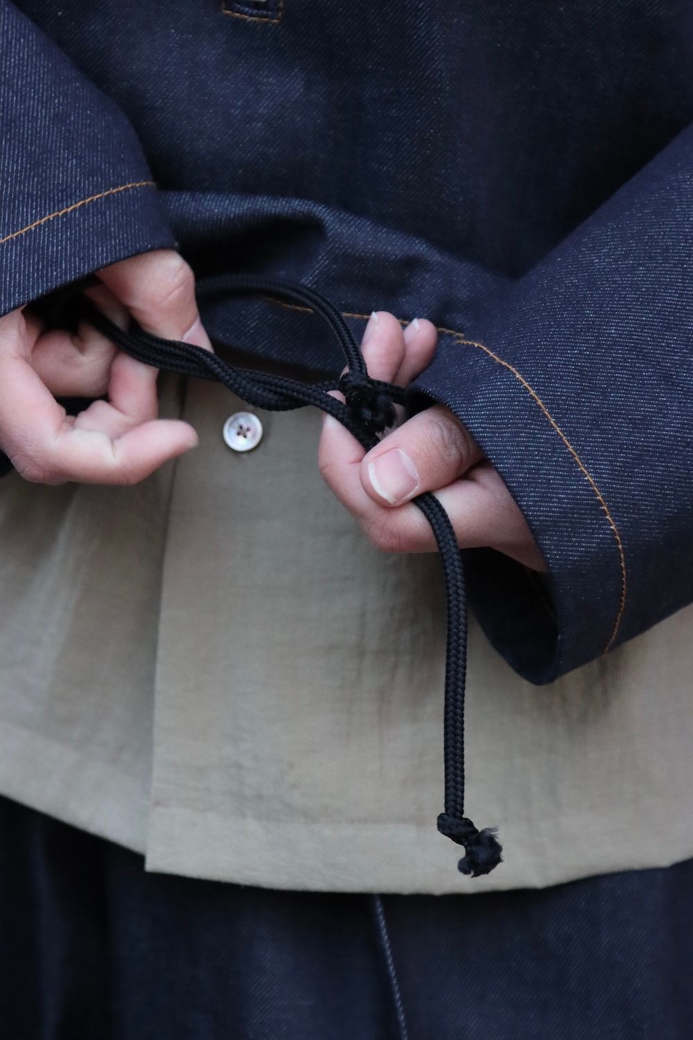 SEEALL ZIP PULLOVER JACKET,DOUBLE WAIST BELT PANTS set up style. 2022.03.17.